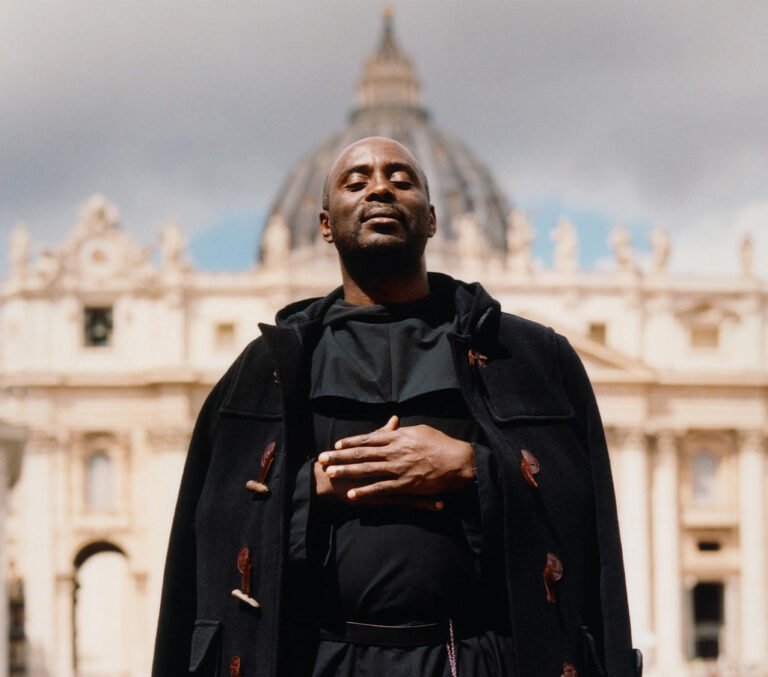 ‘A moment of profound emotion and reflection’: Pope Francis’ faithful mourners