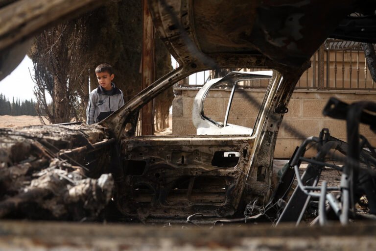 Israel attacks target near Syrian presidential palace