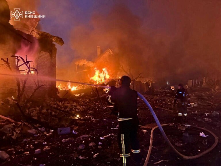 Zelenskyy denounces U.S. silence after massive Russian strikes hit Ukraine
